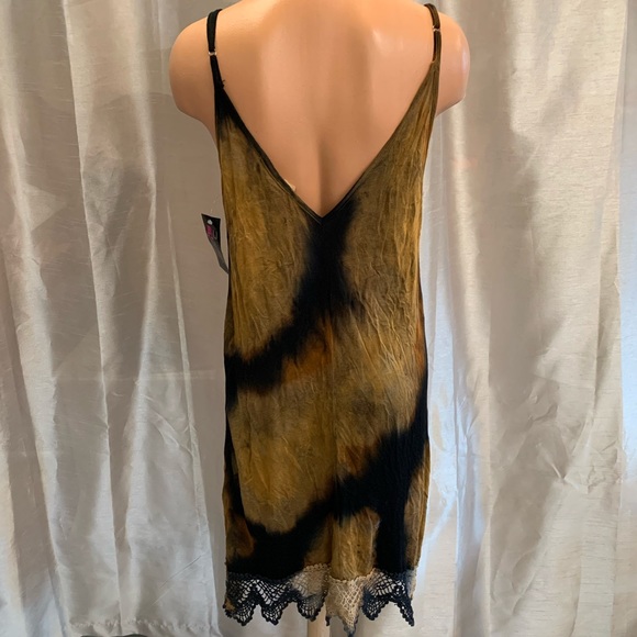 NWT Audrey 3+1 Grunge Tie Dye Dress - Picture 3 of 4